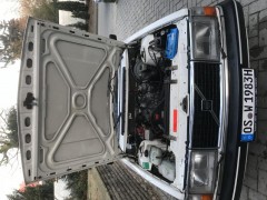 Motorraum Volvo 240 