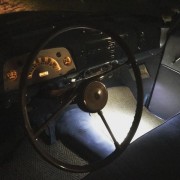 Opel Olympia Rekord Innenraum bei Nacht 